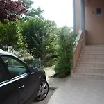 Apartments Eja