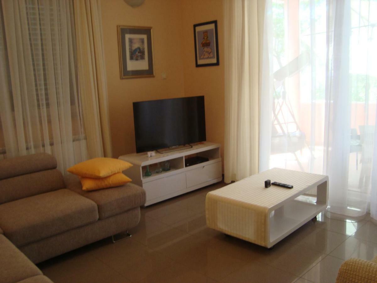 Apartment Eja Zadar